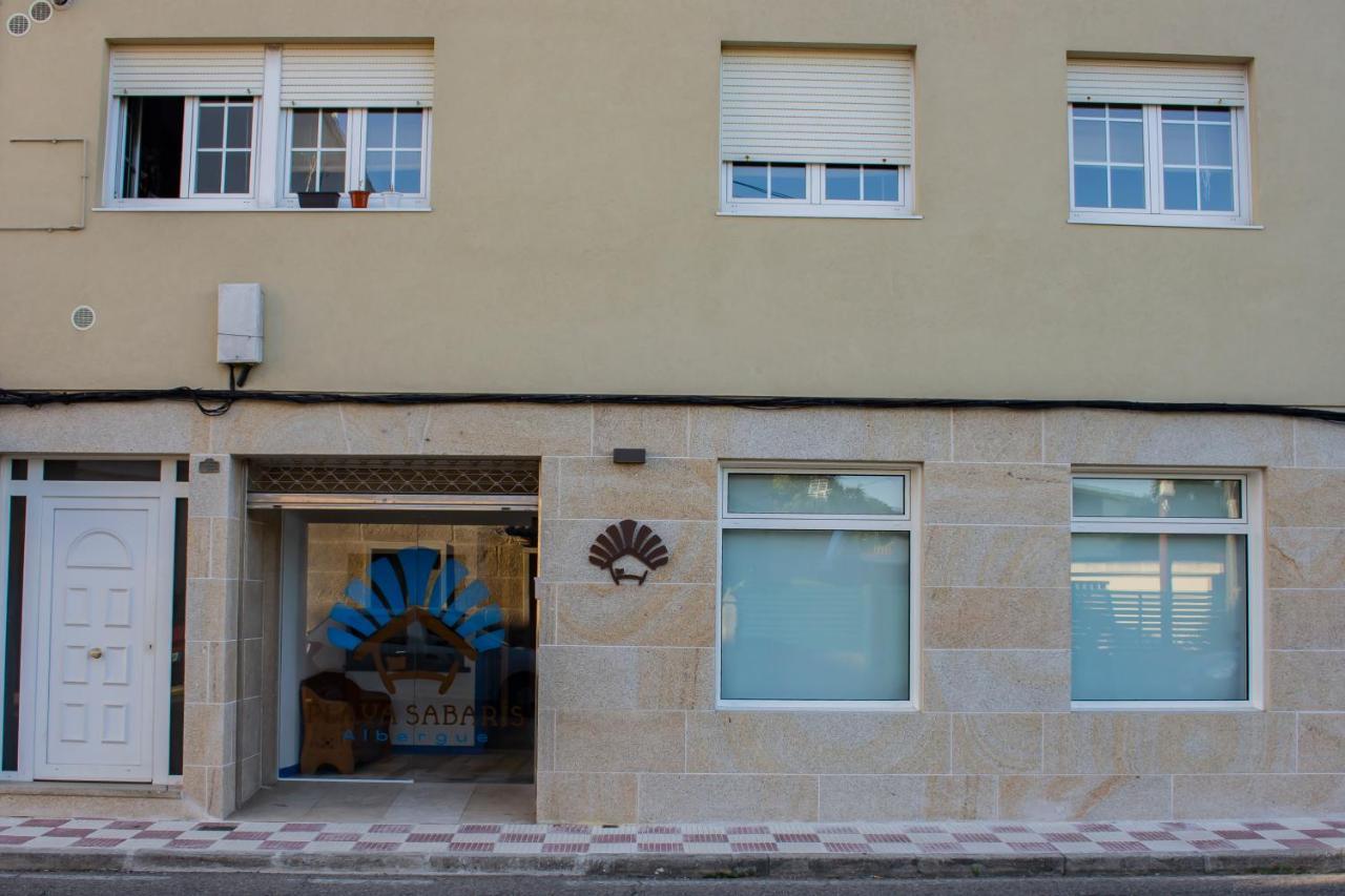 Albergue Playa De Sabaris Bagian luar foto